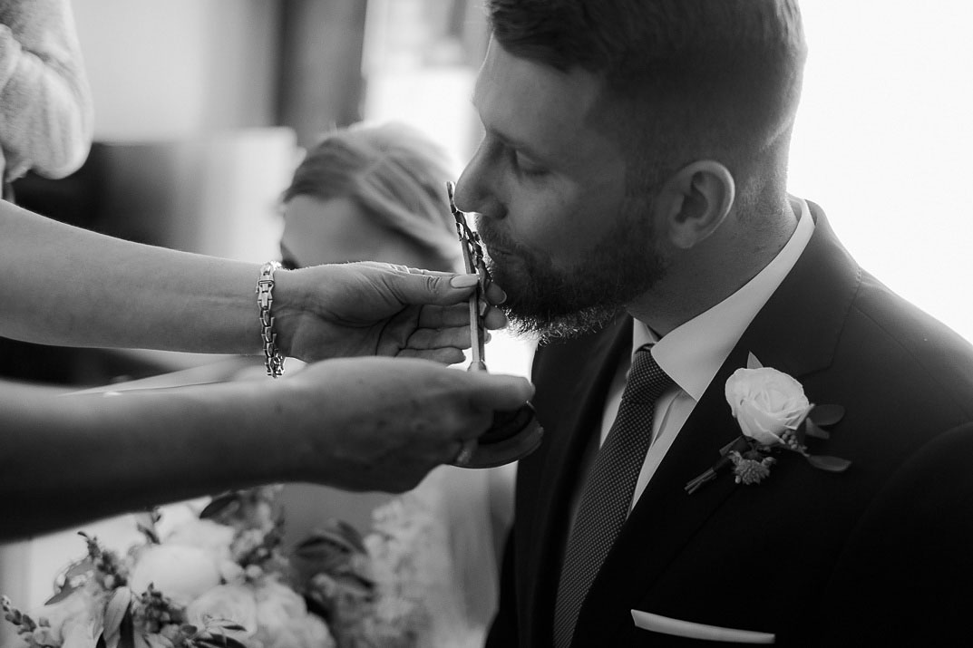 błogosławieństwo rodziców na ślubie